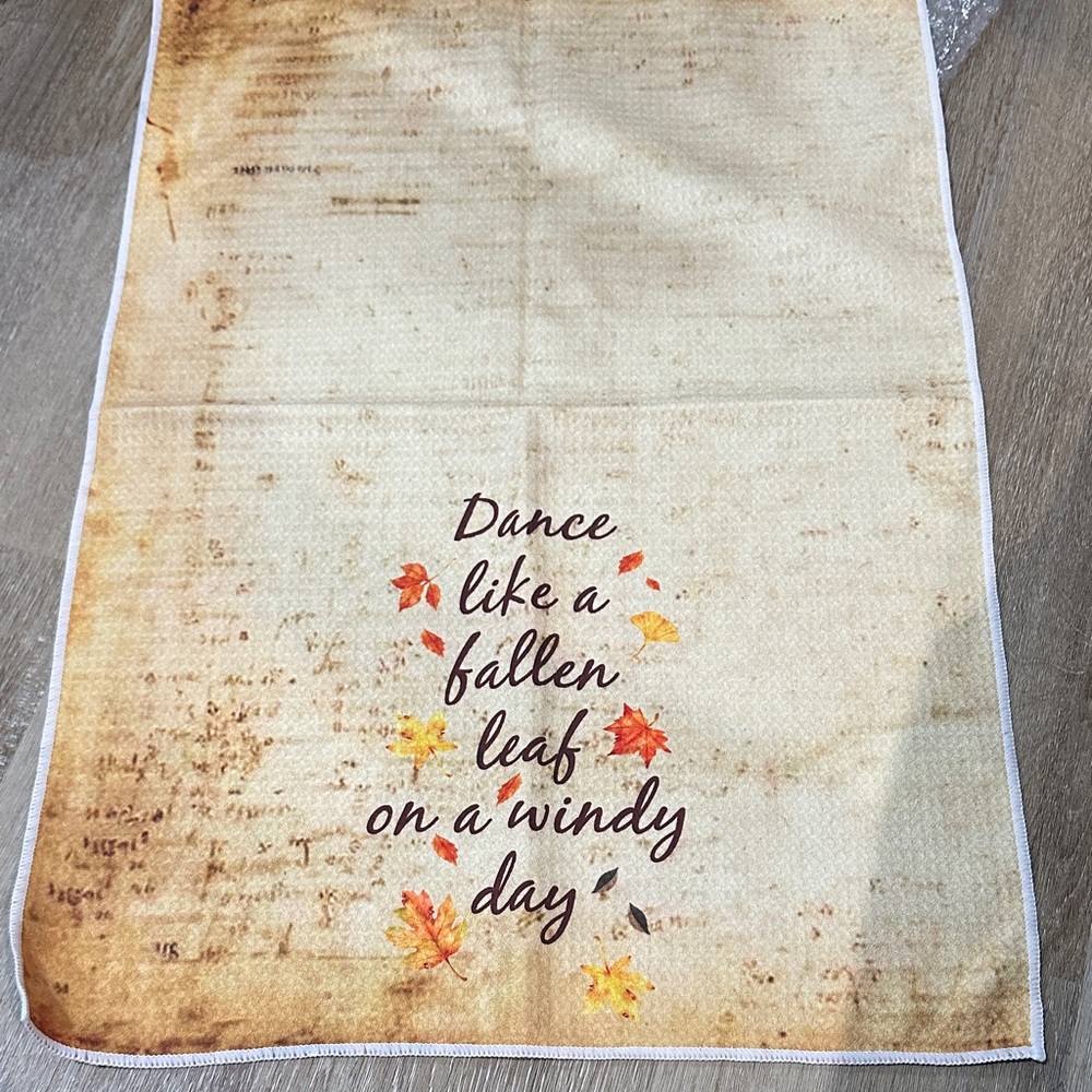 Autumn Leaf Print Towel - hand towel 24x16.5 in